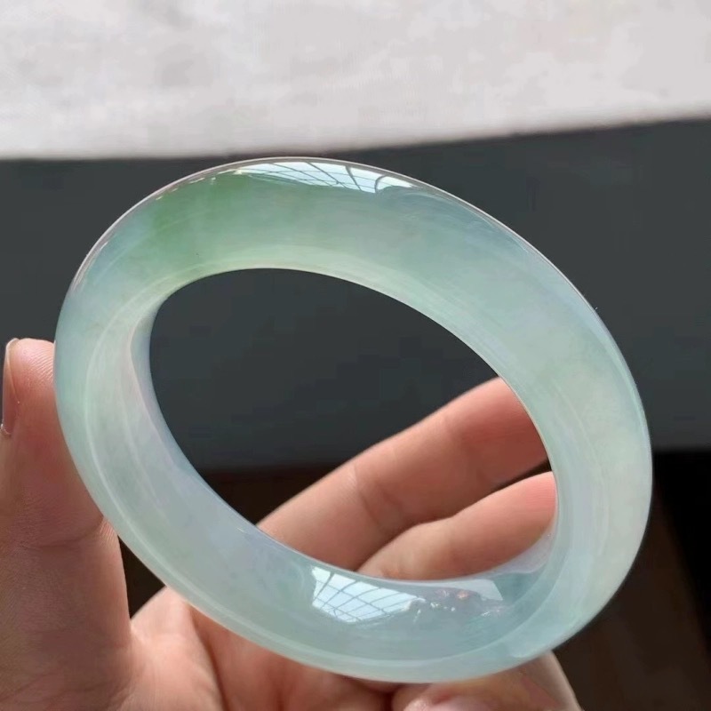 Light ice jade for girls, Burm - огляд і ціна Lighting